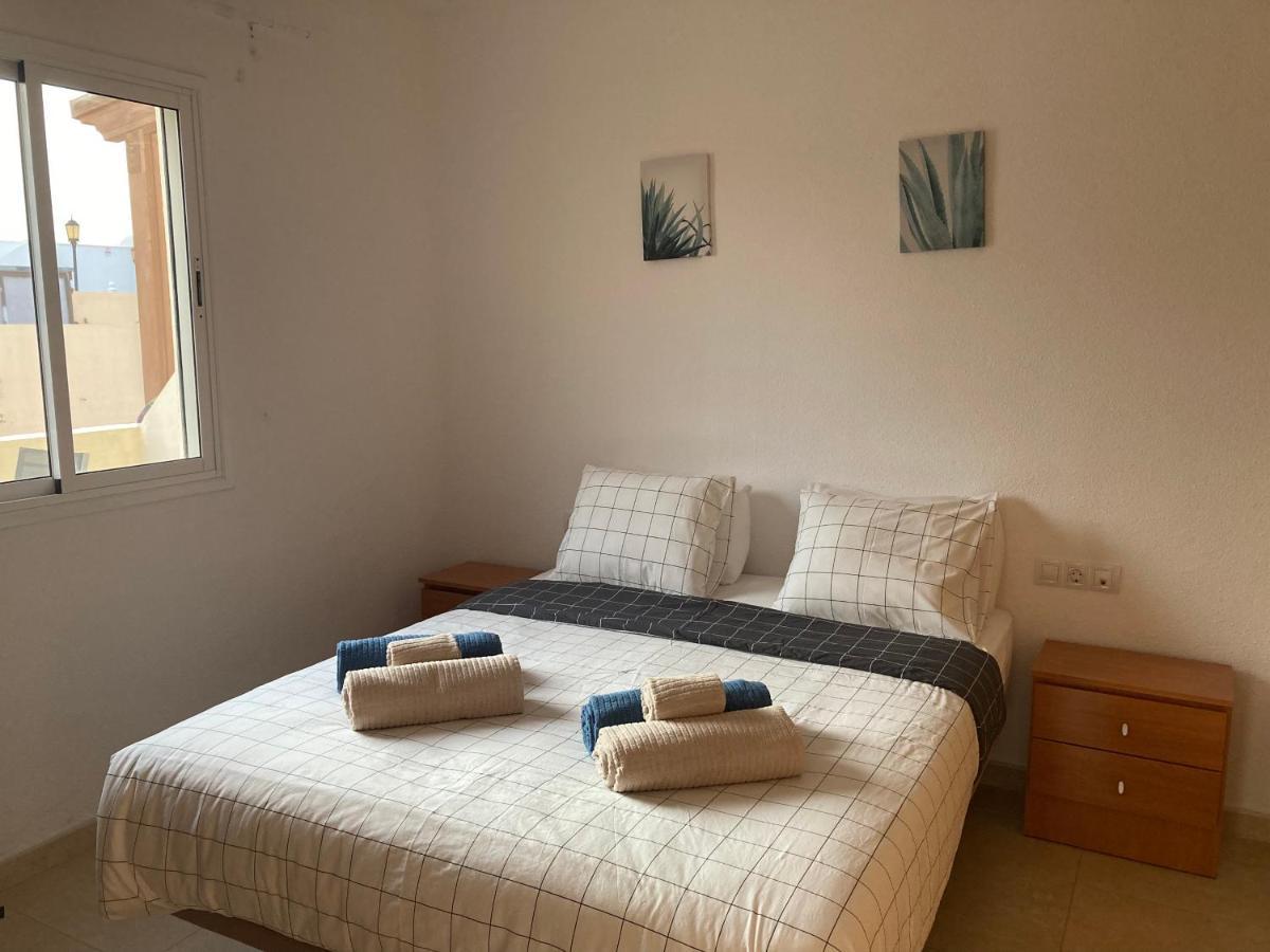 2 Bedroom Pool Apartment Close To Beach Rocky Point Corralejo Exterior foto