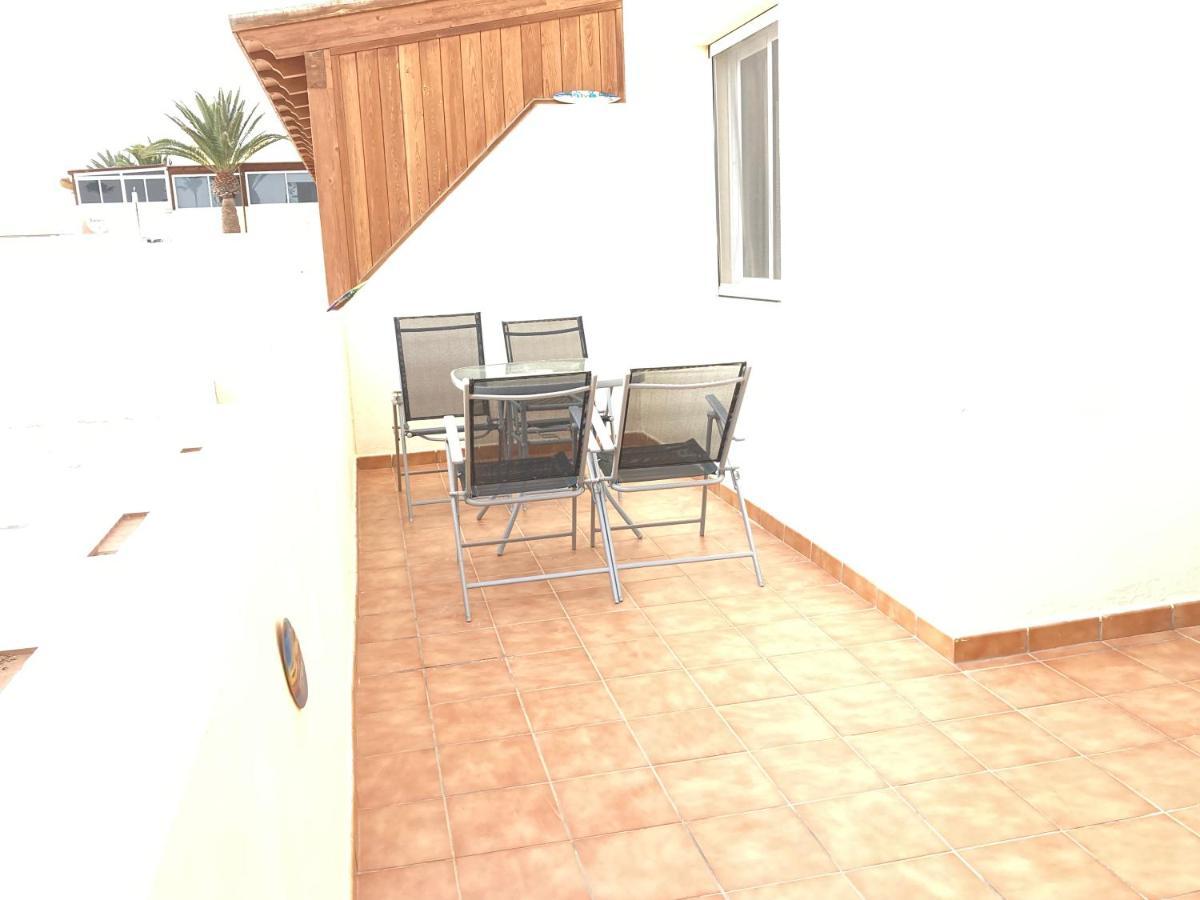 2 Bedroom Pool Apartment Close To Beach Rocky Point Corralejo Exterior foto